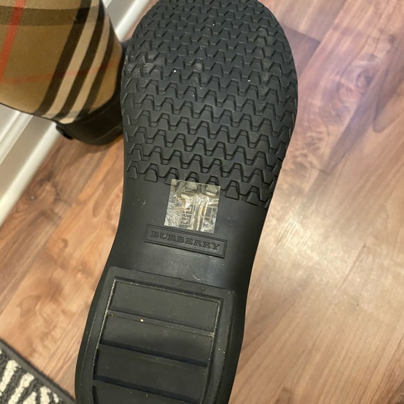 Burberry Rain Boots - Picture 2 of 3